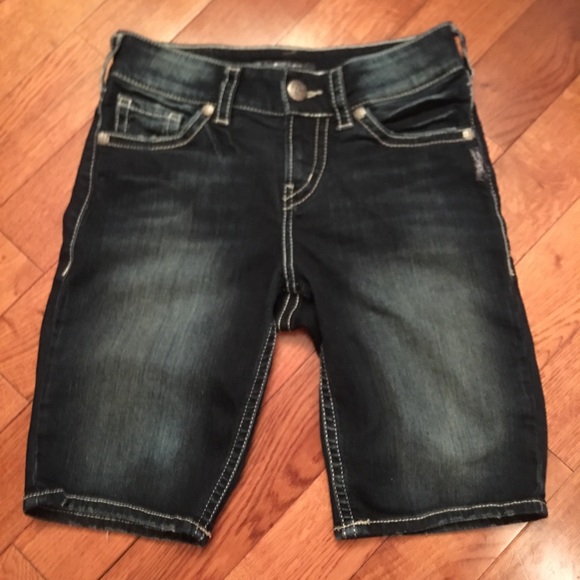Silver Jeans Suki Bermuda Jean Shorts Size 26 - Picture 2 of 8